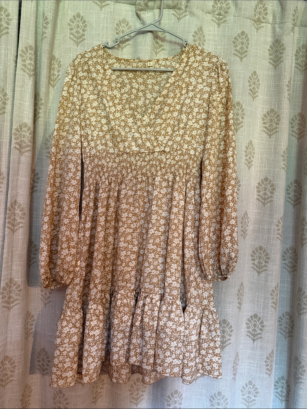 SHEIN Beige Floral Smocked Dress knee length